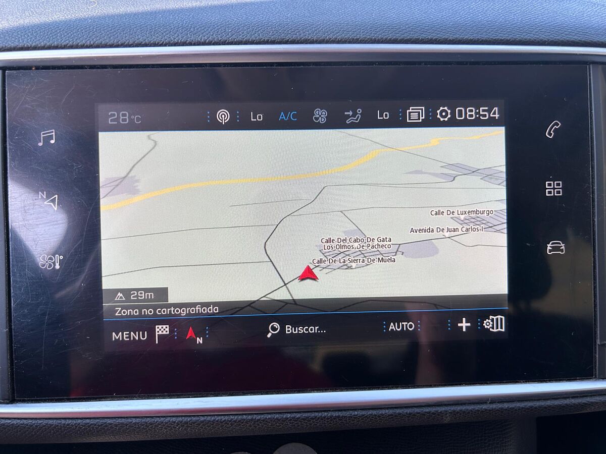 PEUGEOT 308 STYLE 1.2 E-THP AUTO SPANISH LHD IN SPAIN 64000 MILES SUPERB 2019